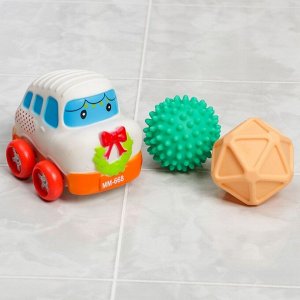 Набор игрушек для игры в ванне «Машинка и Шарики», 3шт, виды МИКС