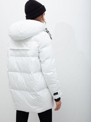 Куртка Цвет: (901)белый
Материал: полиэстер 100%
Набивка: био-пух синтетический
Подкладка: полиэстер
Длина: 78
Размеры: S-XXL
БЕЗ РЯДА