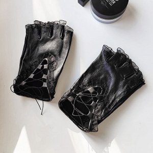 Черные кожаные митенки с отделкой кружевом и шнуровкой / арт. 21121-102