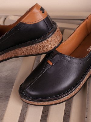 Комфортные женские туфли на плоской подошве/ Слиперы (7405-01)