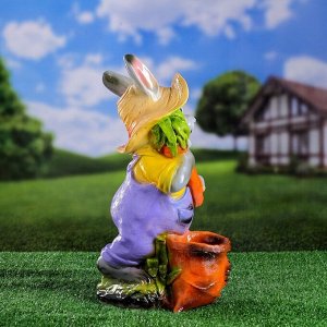 Фигурное кашпо "Заяц с мешком", разноцветный, 40 см
