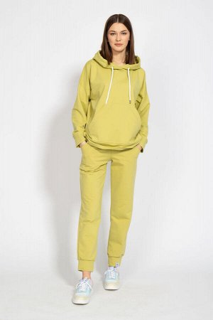 Костюм Костюм Kivviwear 4015-4040 лимонный хаки 
Состав: ПЭ-24%; Хлопок-70%; Эластан-6%;
Сезон: Весна

Костюм оверсайз с брюками средней посадки с карманами в боковых швах. Обработка низа брюк манжет
