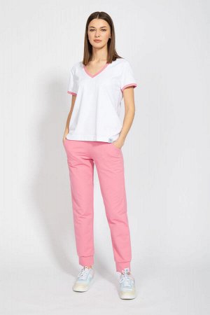 Костюм Костюм Kivviwear 4015-4040 розовый 
Состав: ПЭ-24%; Хлопок-70%; Эластан-6%;
Сезон: Весна

Костюм оверсайз с брюками средней посадки с карманами в боковых швах. Обработка низа брюк манжета. Тка