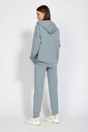 Костюм Костюм Kivviwear 4015-4040 серый 
Состав: ПЭ-24%; Хлопок-70%; Эластан-6%;
Сезон: Весна

Костюм оверсайз с брюками средней посадки с карманами в боковых швах. Обработка низа брюк манжета. Ткань