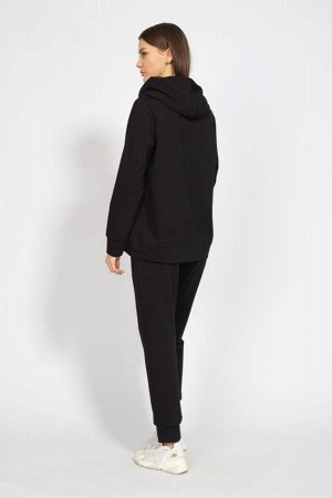 Костюм Костюм Kivviwear 4016-4040 черный 
Состав: ПЭ-24%; Хлопок-70%; Эластан-6%;
Сезон: Весна

Костюм CLASSIC с брюками средней посадки с карманами в боковых швах. Обработка низа брюк манжета. Ткань