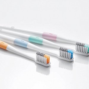Набор зубных щеток Xiaomi DR.BEI Bass Method Toothbrush 4 шт.