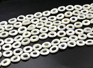 Бусины из перламутра овал 13*18мм цв.белый, 40см, 22 бусины