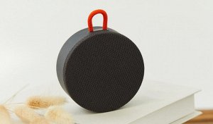 Беспроводная портативная колонка музыкальная, влагозащищенная Xiaomi Mi Portable Bluetooth Speaker Mini, 8 часов на одном заряде, дальность беспроводного подключения, 86х86х45 мм