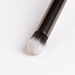 Кисть для теней и растушевки кремовых текстур №10 TNL Professional многофункциональная (Т210)
