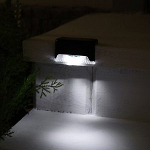 Садовый светильник на солнечной батарее, 8 x 4.5 x 4.5 см, 1 LED, свечение белое, чёрный