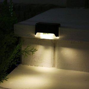 Садовый светильник на солнечной батарее, 8 ? 4.5 ? 4.5 см, 1 LED, свечение тёплое белое, чёрный