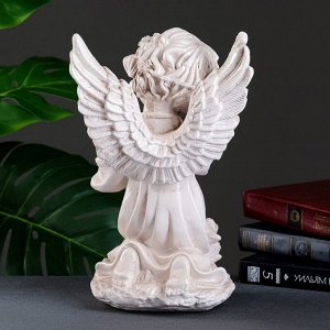 Фигура "Ангел с чашей цветов" состаренный 18х19х31см