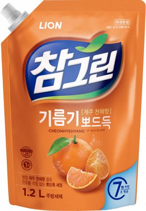 CJ Lion "Chamgreen" Средство для мытья посуды, овощей и фруктов, мандарин, мягкая упаковка с крышкой, 1200мл