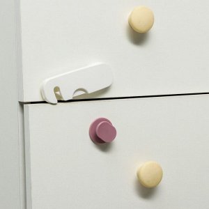 Блокиратор для дверей шкафов, цвет МИКС