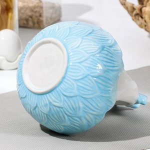 Конфетница керамическая «Зайка», 15,5х18,5 см, цвет голубой