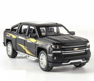 Модель мет. "Chevrolet Silverado V8" 1:32 инерц. свет, звук, открыв. двери и капот арт.CZ32043/71364