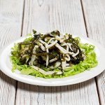 Салат из морской капусты с кальмаром