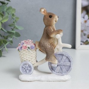 Сувенир полистоун "Крольчонок на велосипеде с корзинкой цветов" 13х5,5х10,5 см