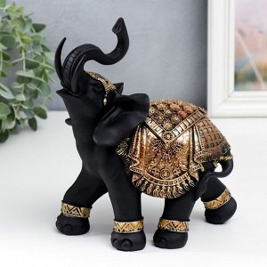 Сувенир полистоун "Чёрный слон в золотой богатой попоне" В АССОРТИМЕНТЕ 22х10х18,8 см