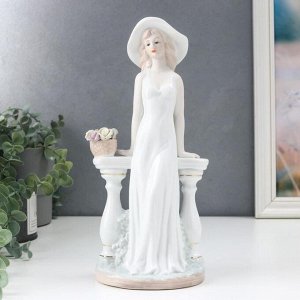 Сувенир керамика "Девушка на балконе" 31х13х8 см
