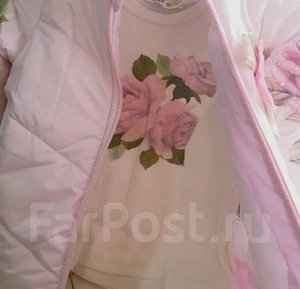 Комплект куртка, брюки и кофточка. Турция. На 92