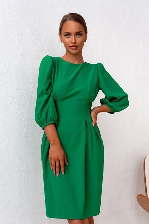 Платье Что может быть желаннее весной, чем цвет свежей молодой зелени? Необычный оттенок отлично сочетается с большим количеством тонов. Это платье - воплощение мечтаний для тех, кто ищет яркое, униве