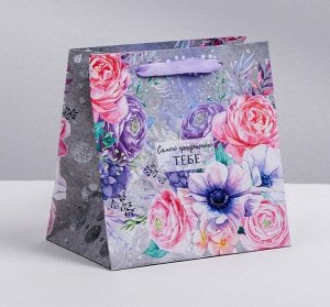 Пакет крафтовый квадратный «Цветочный вихрь», 30×30×12 см