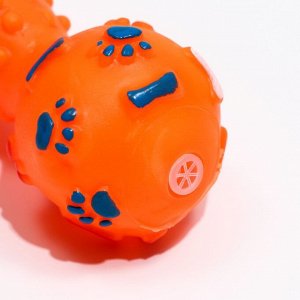 Игрушка пищащая "Гантель с лапками" для собак, 13 см, оранжевая