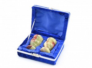 Подарочные рюмки из камня оникса (40*40*60мм) в бархатной упаковке