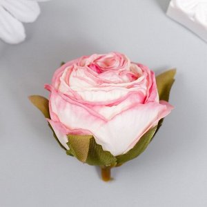 Бутон на ножке для декорирования "Пионовидная роза нежно-розовая" 4х5 см