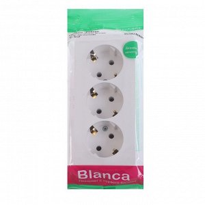 Розетка тройная SE Blanca, 16 А, 250 В, накладная, с з/к, IP20, белая, BLNRA010311