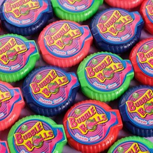 Жевательная резинка Bubble rolls bubble gum, 18 г