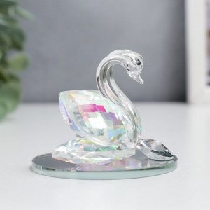 Сувенир стекло "Лебеди с бриллиантом" прозрачная голография 6,5х5х5 см
