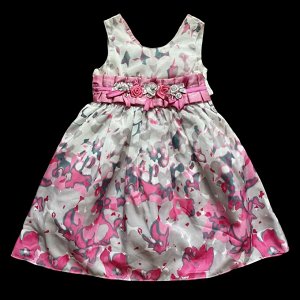 Нарядное платье для принцессы с розовыми цветами