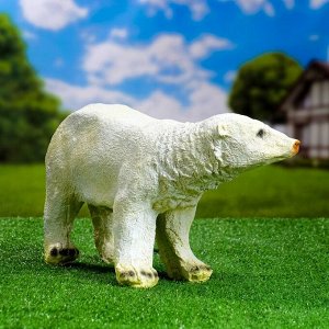 Садовая фигура "Медведь" белый, 25х45см