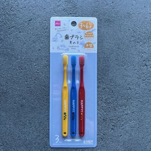 Daiso Детская зубная щетка с 3 до 6 лет (мягкая)