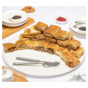 Блины с говяжьим языком, моцареллой и вялеными томатами 1/ 400гр