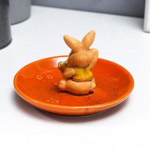 Сувенир керамика подставка под кольца "Кролик с морковкой" МИКС 9х13х13 см