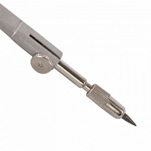 Готовальня BRAUBERG "Klasse", 4 предм: циркуль 125мм,рейсф вставка+держ,грифель,пенал с подв,210334