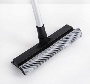 Окномойка с телескопической алюминиевой ручкой и сгоном, 20×8×60(97) см, рабочая поверхность 20 см, поролон