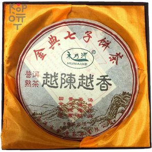Чай Пуэр Подарочный, зеленый Munaihe Юньнань Jindian  Tea Co. 2019 год, 357гр.