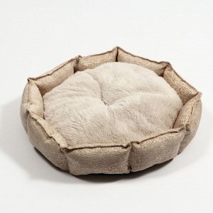 Лежанка для животных мягкая, мебельная ткань, искусственный мех, синтепух, 53 см х 15 см