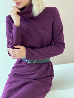 Платье-свитер из плотного трикотажа фиолетовое