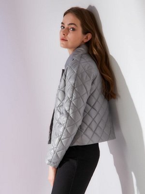 Куртка женская агатово-серый