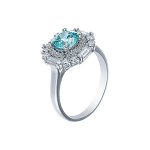 Кольцо из серебра 925 пробы с фианитами