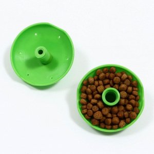Игрушка для сухого корма "НЛО", 6,2 см, зелёная