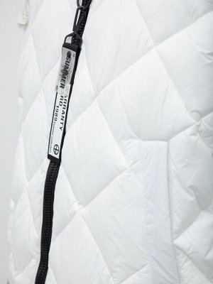 Куртка Цвет:(901) белый
Материал: полиэстер 100%
Набивка: био-пух синтетический
Подкладка: полиэстер
Длина: 86
БЕЗ РЯДА