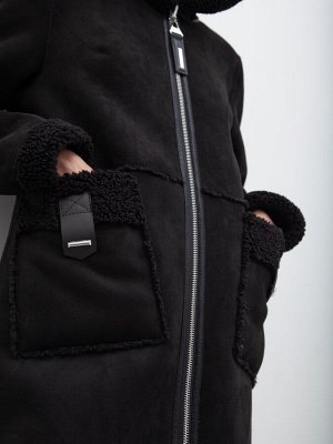 Куртка Цвет: (701) черный
Материал: полиэстер 100%
Набивка: без утепления
Подкладка: полиэстер
Длина: 106
БЕЗ РЯДА