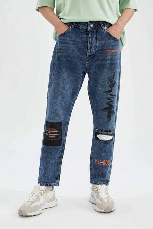 Узкие джинсы 90-х с принтом и нормальной талией