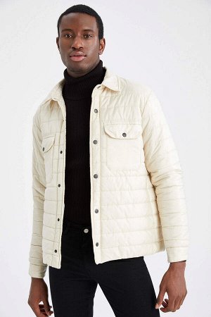 Водоотталкивающее стеганое пальто Slim Fit с воротником-поло